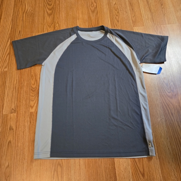 ALO Yoga Gray Short Sleeve Tee Performance Shirt - Picture 7 of 7